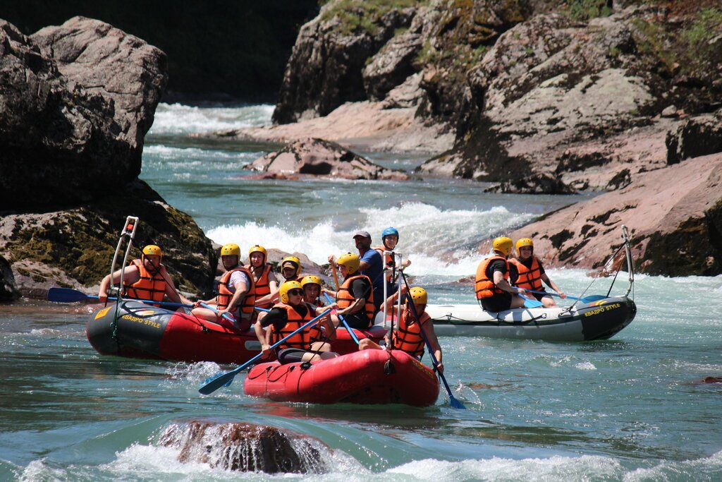  4-часовой сплав по реке Белой (Адыгея)